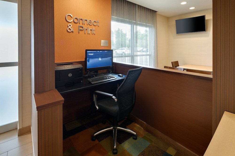Фото Fairfield Inn and Suites by Marriott Indianapolis Airport