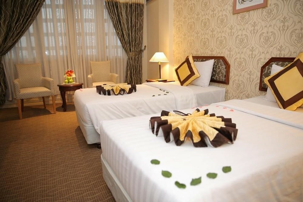 Фото Lotus SaiGon Hotel