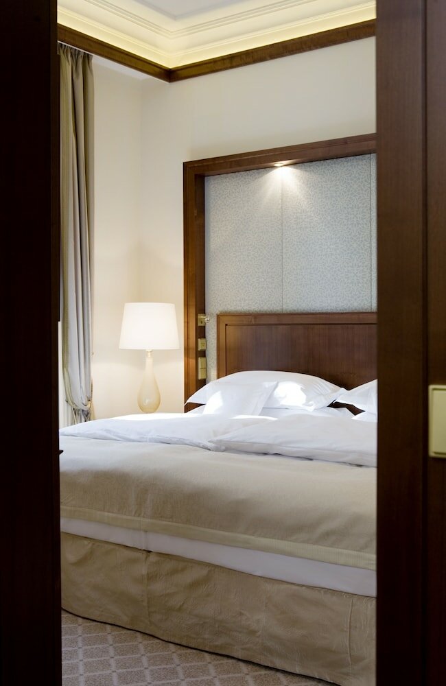 Фото Excelsior Hotel Ernst