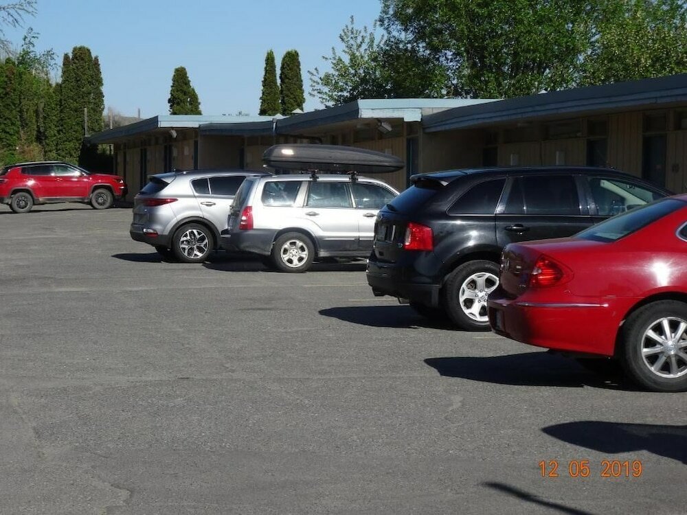 Фото Hospitality Inn