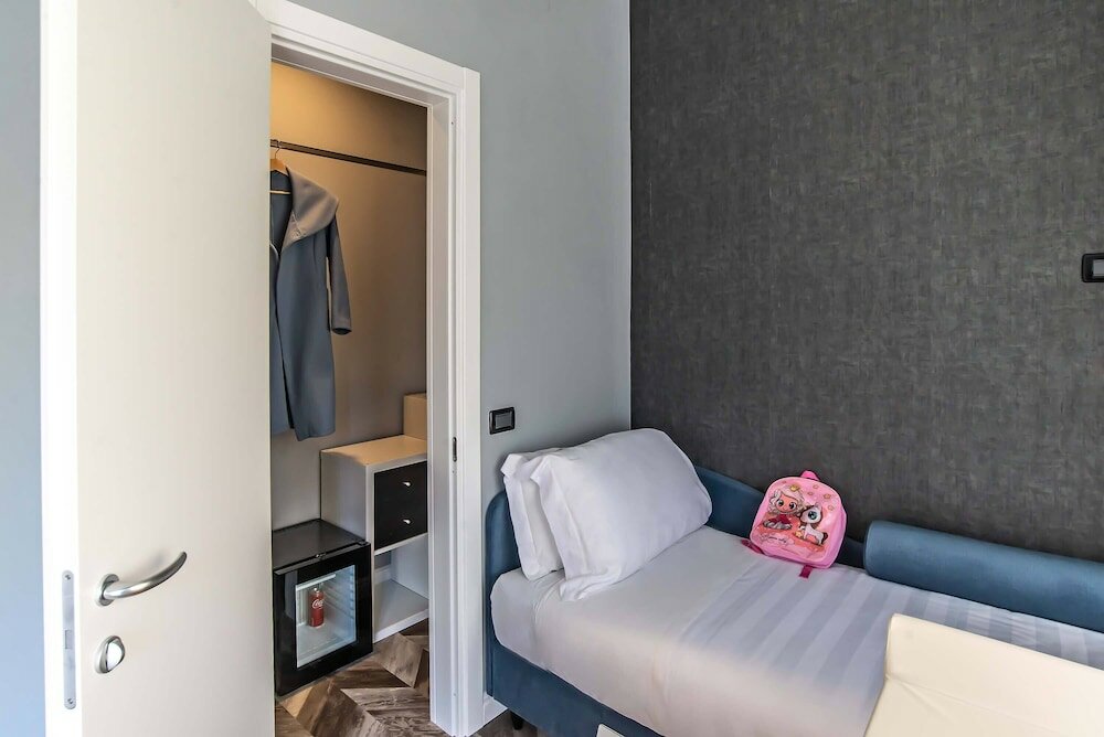 Фото Bloom Hotel Roma