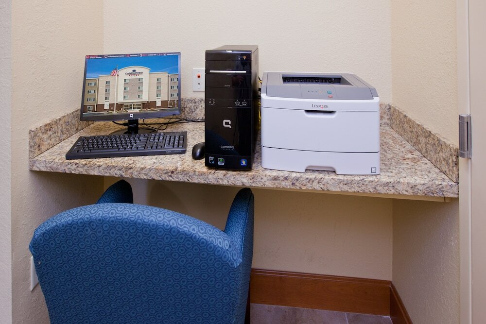 Фото Candlewood Suites Indianapolis East, an Ihg Hotel