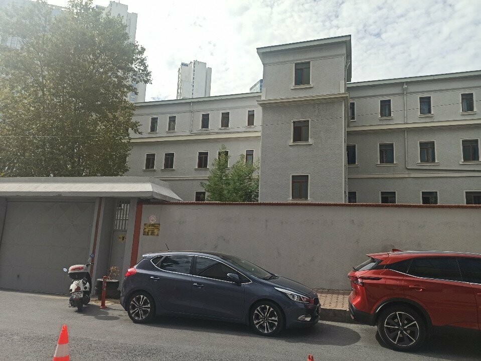Hogar para inválidos y ancianos French Poorhouse Nursing Home, , foto