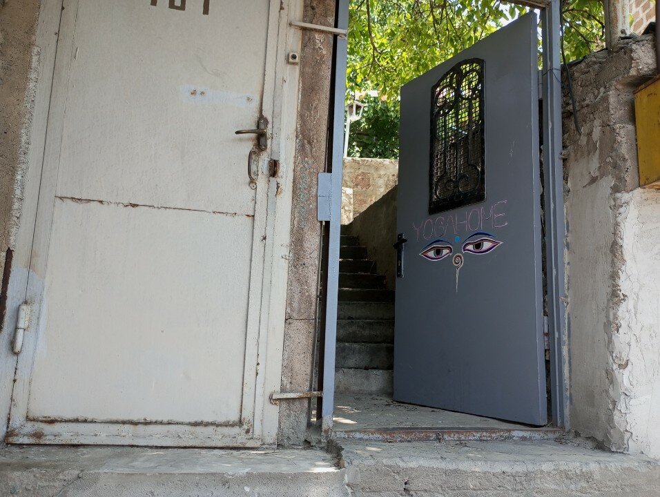 Фото Yoga Home Ретритный центр, гест-хаус и йога-студия в Ереване