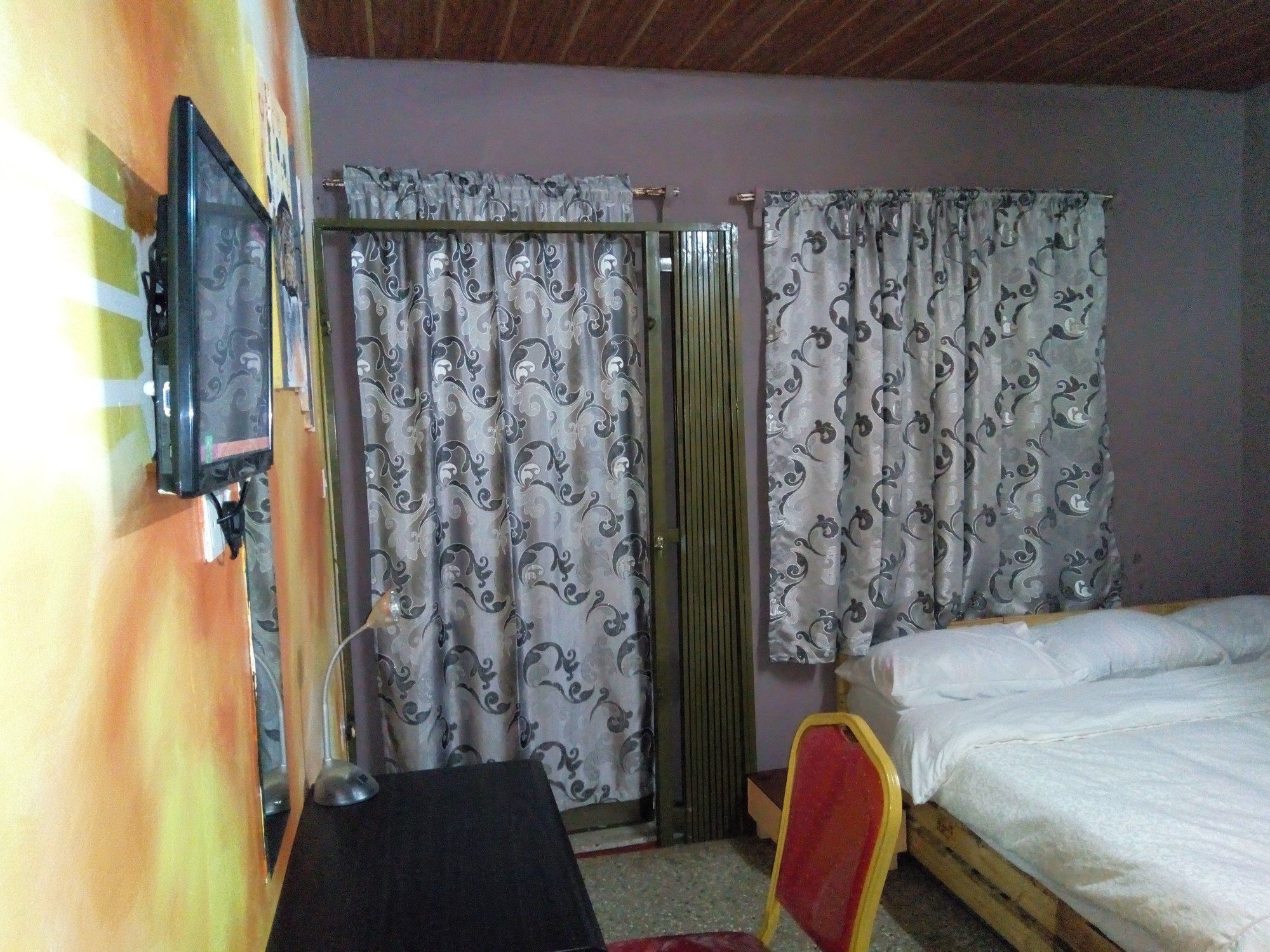 Фото Feehi's Place