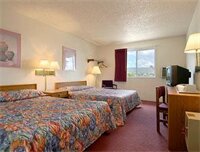 Фото Super 8 by Wyndham Raton