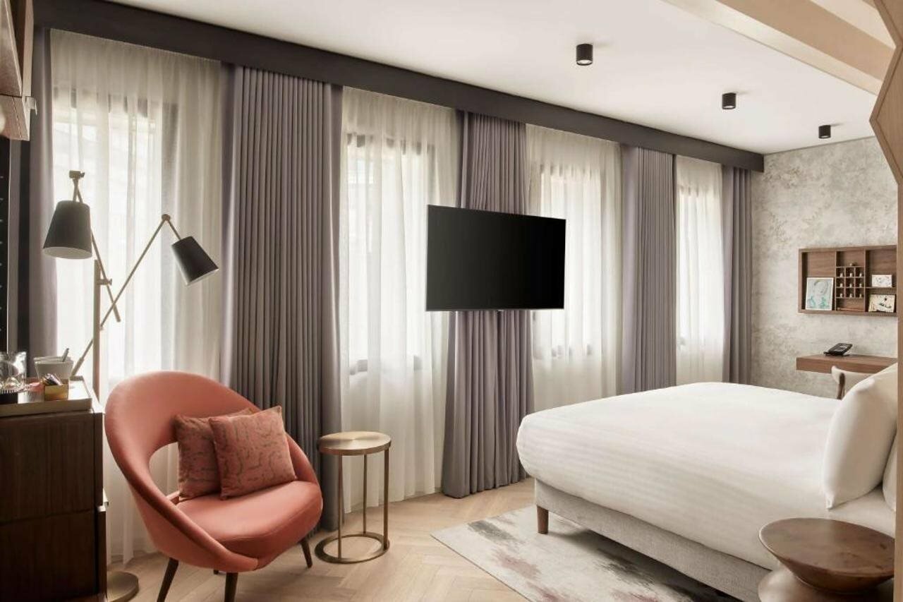 Фото отеля 3