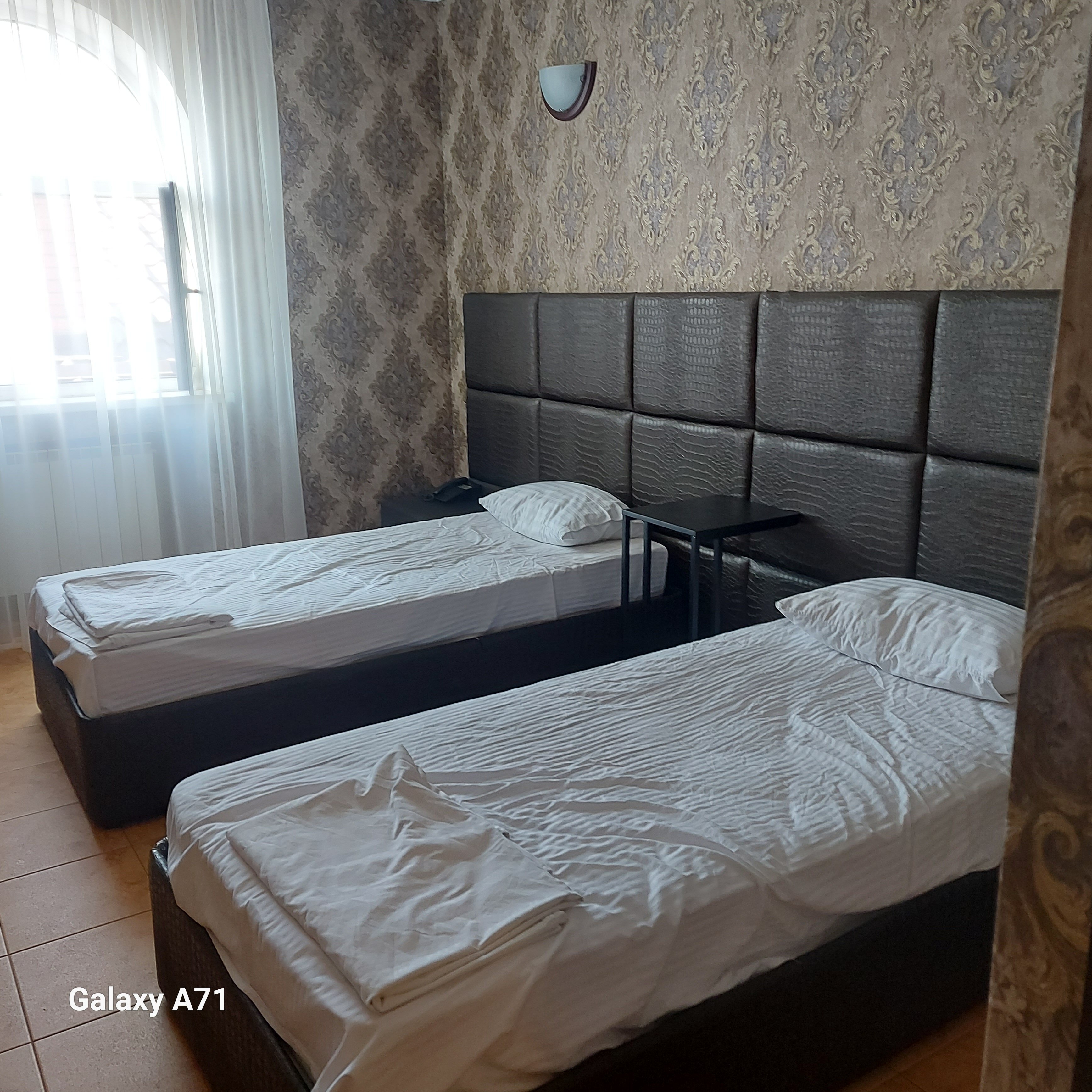 Фото Marton Вилла Марс