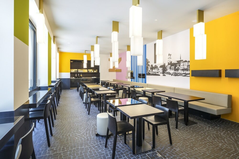 Фото Züri by Fassbind