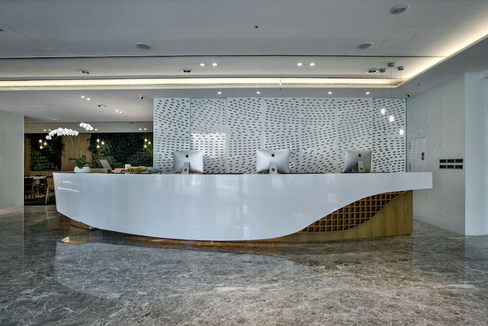 Фото The Carlton