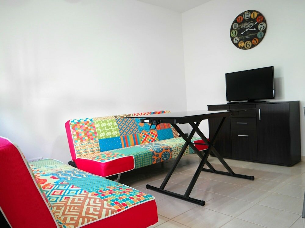 Фото Louise Guest House