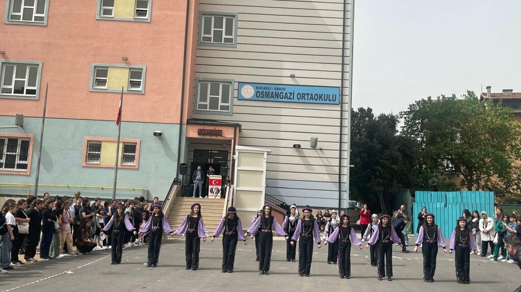 School Osmangazi Secondary School, Gebze, photo