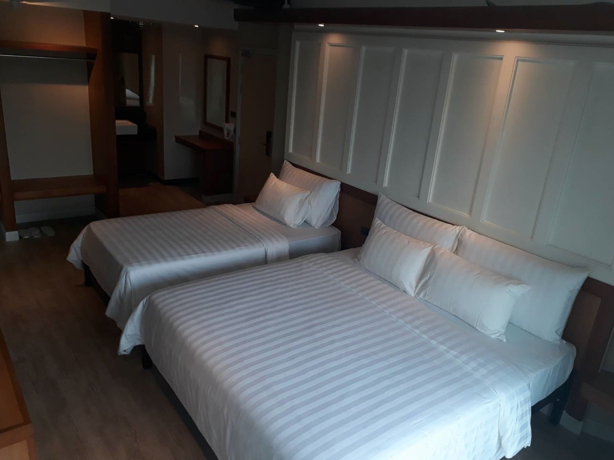 Фото Dang Derm in The Park