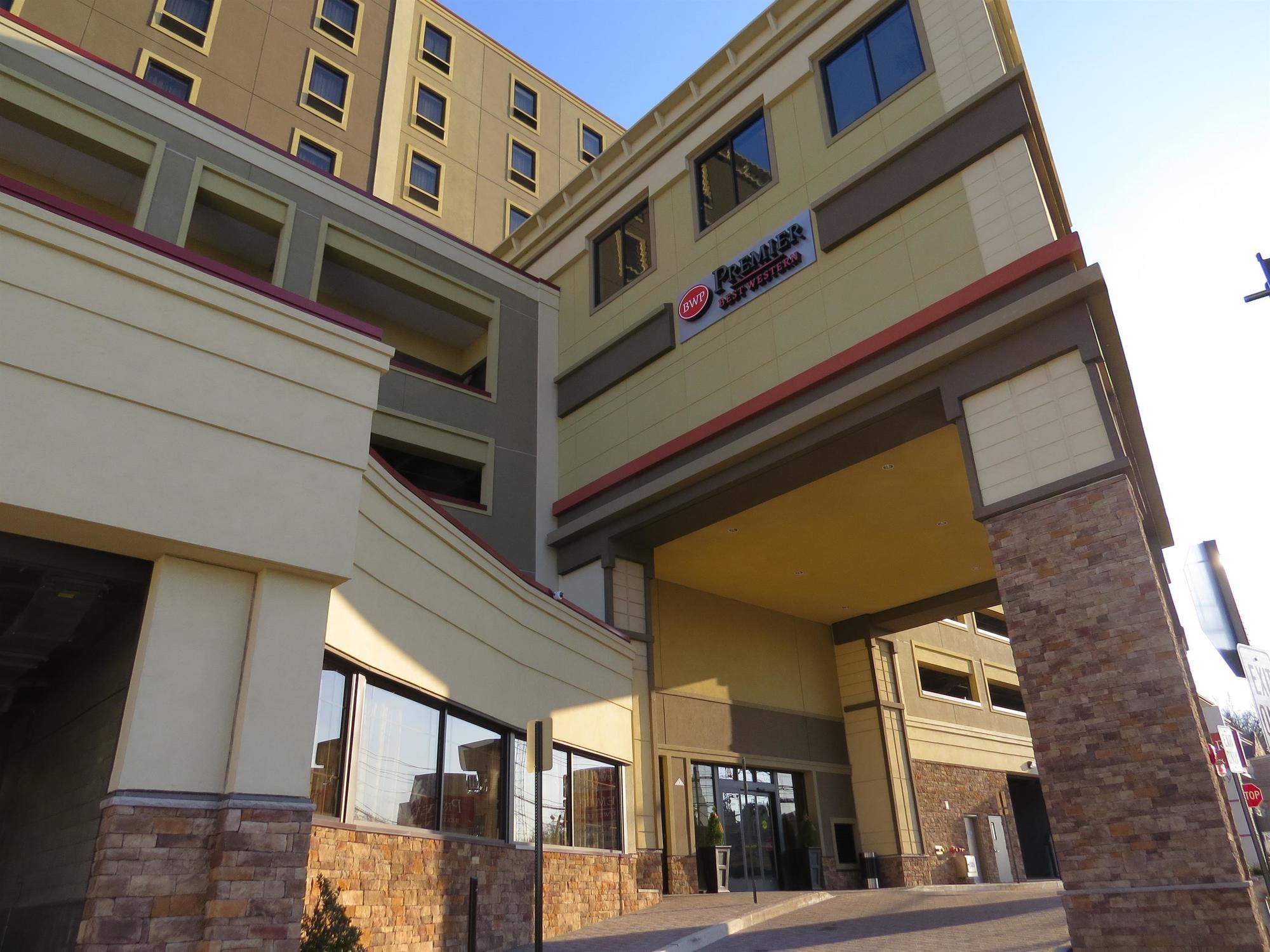 Фото Best Western Premier Nyc Gateway Hotel