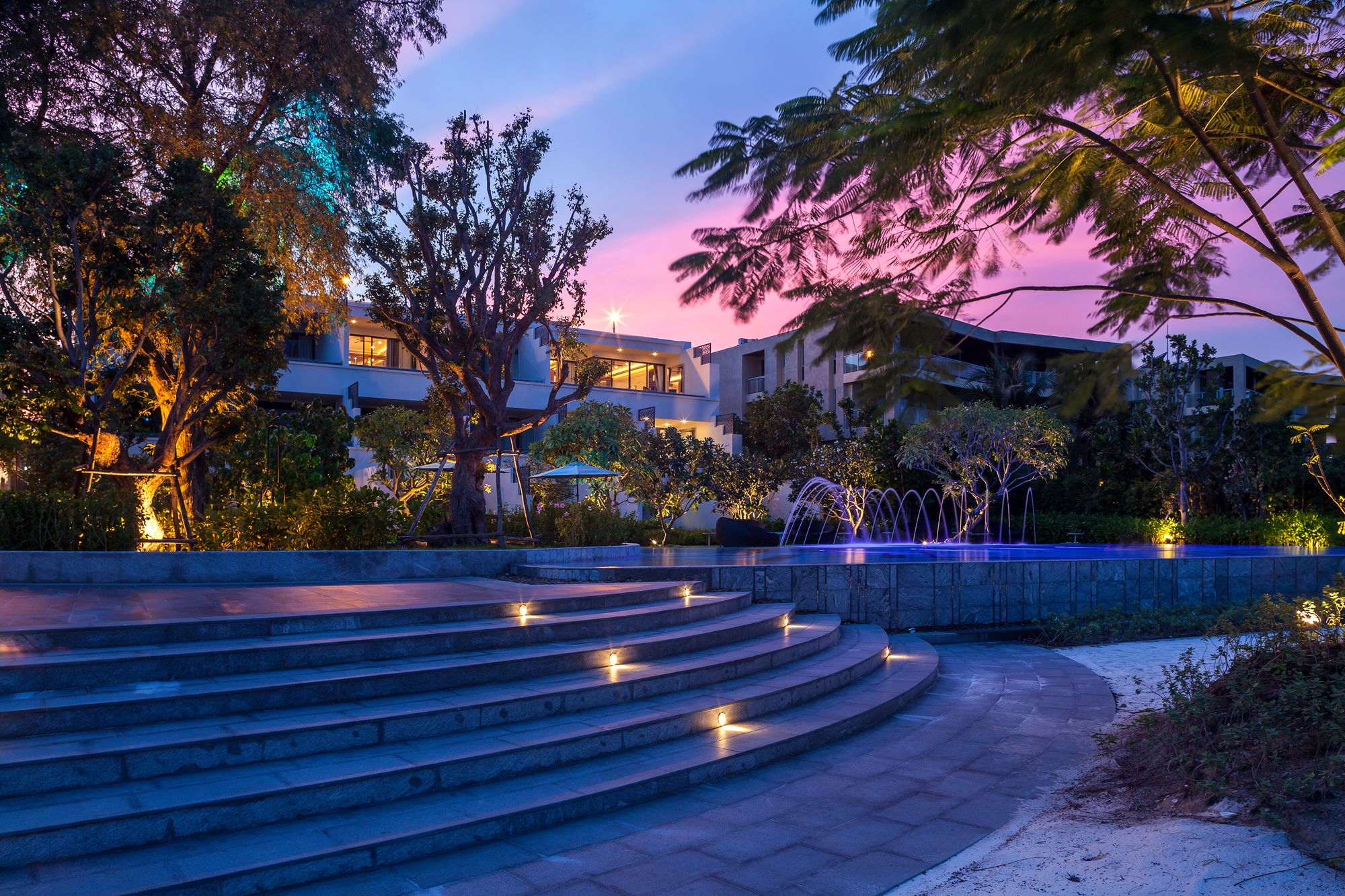 Фото Baba Beach Club Hua Hin Luxury Pool Villa Hotel by Sri Panwa