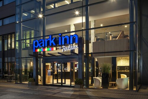 Внешний вид отеля Park Inn by Radisson Liege Airport в Грас-Олони, фото 3