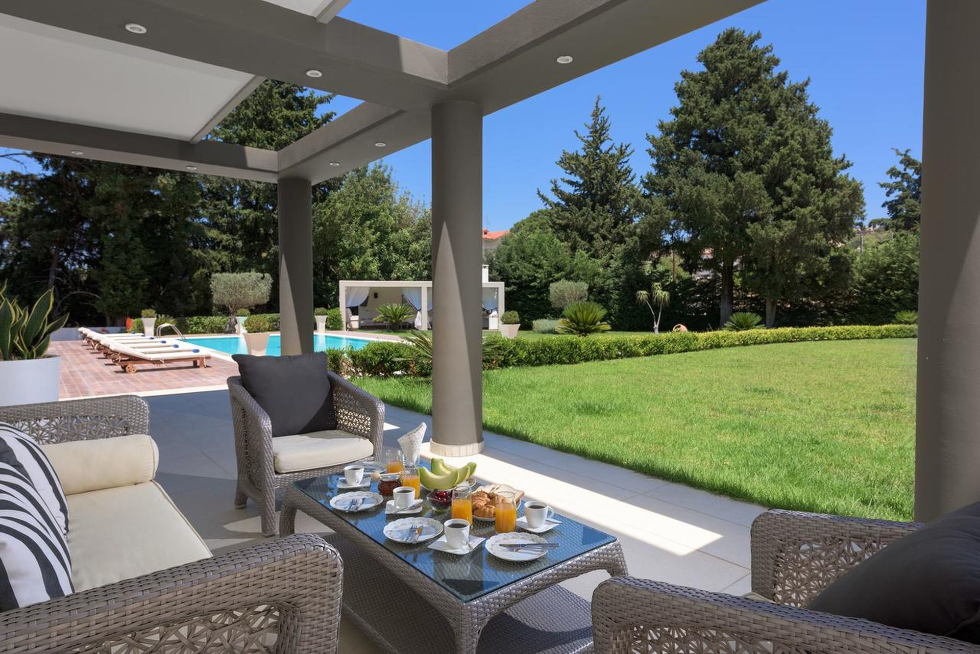 Фото Bella Foresta Villa