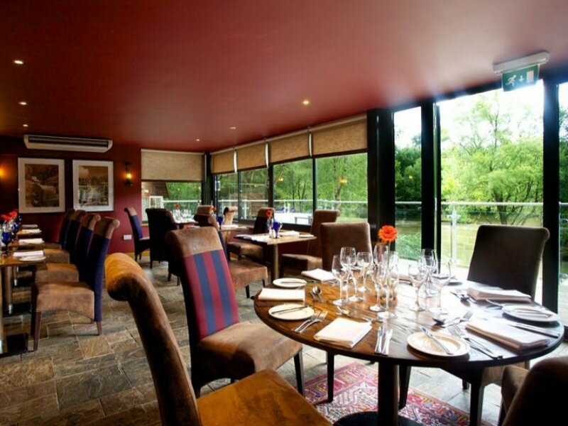 Фото Chevin Country Park Hotel & SPA