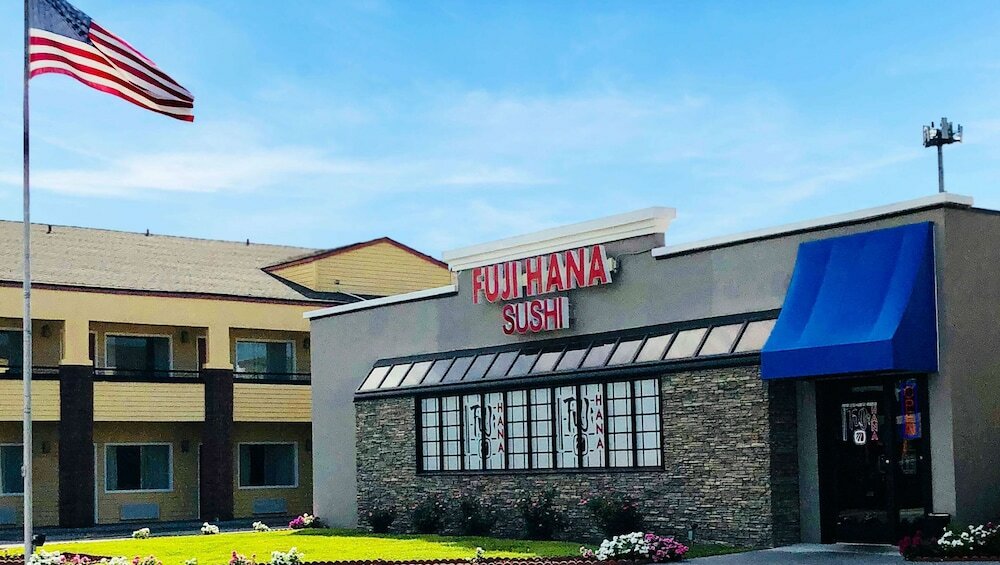 Фото Magnuson Hotel Virginia Beach