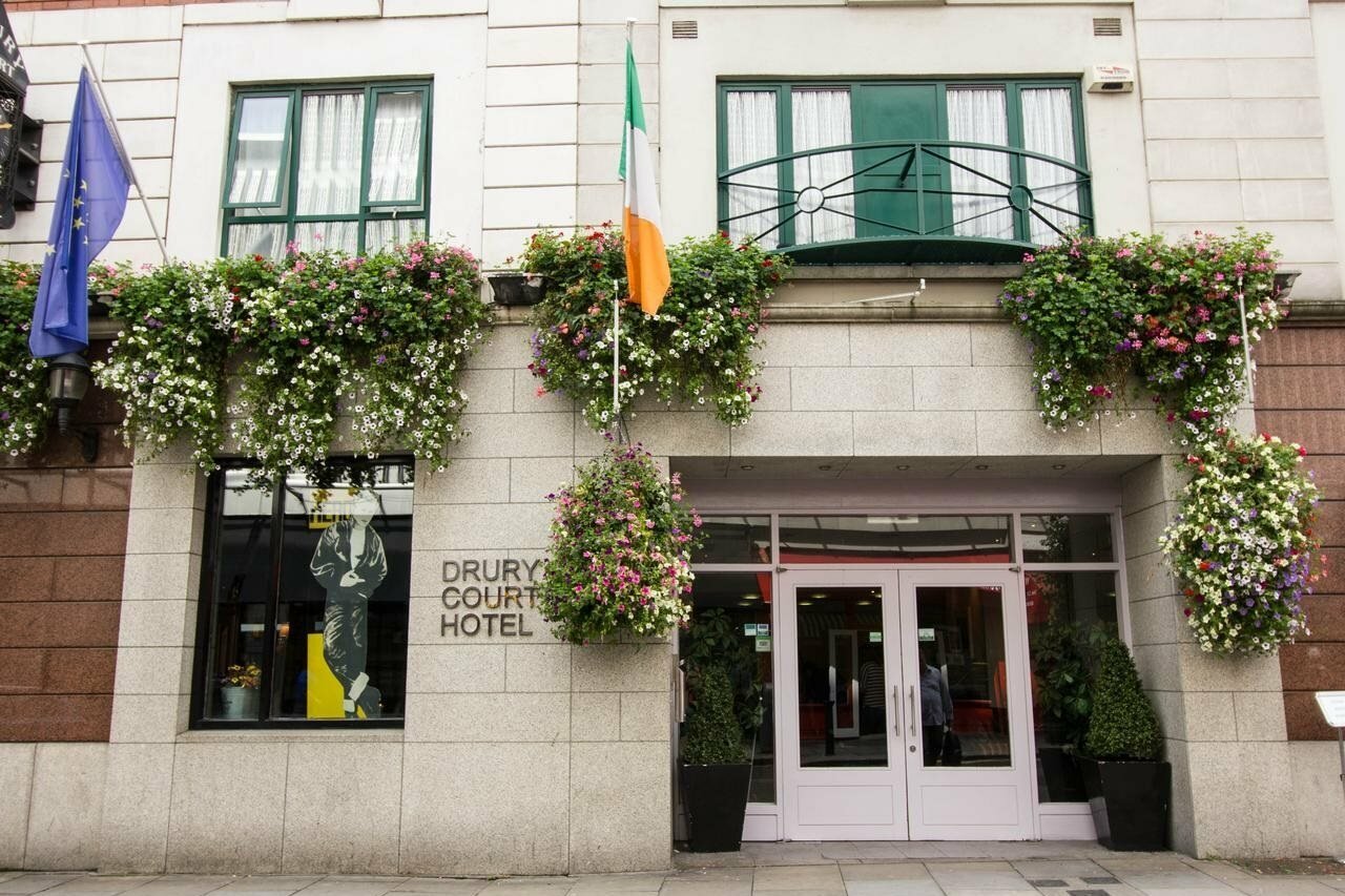 Фото Drury Court Hotel