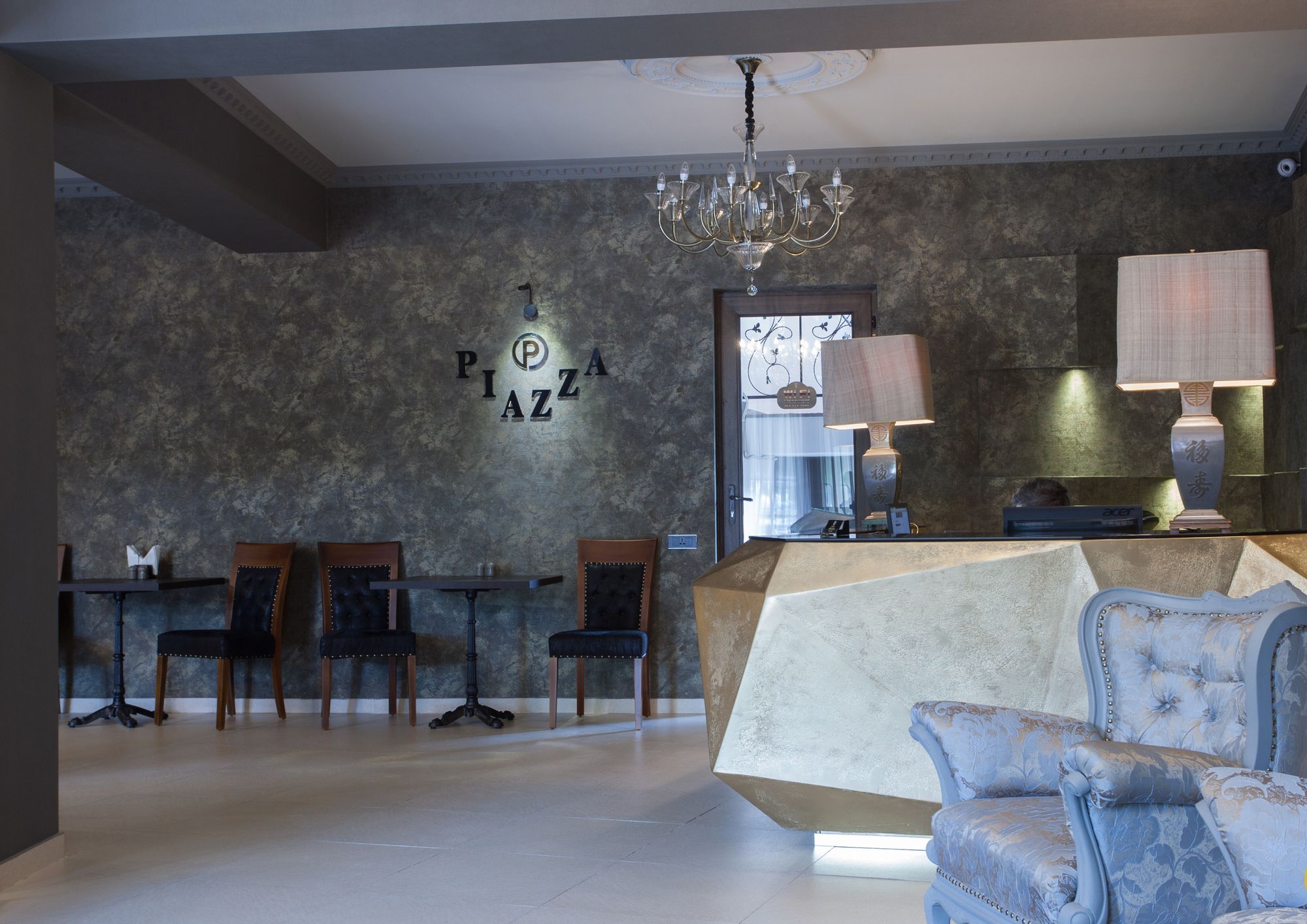 Фото Hotel Piazza