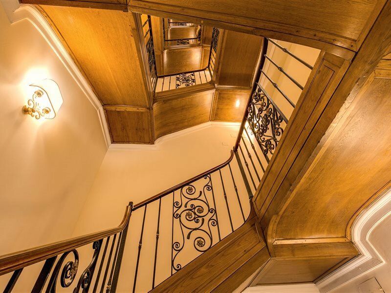 Фото Hotel La Lumiere di Piazza di Spagna