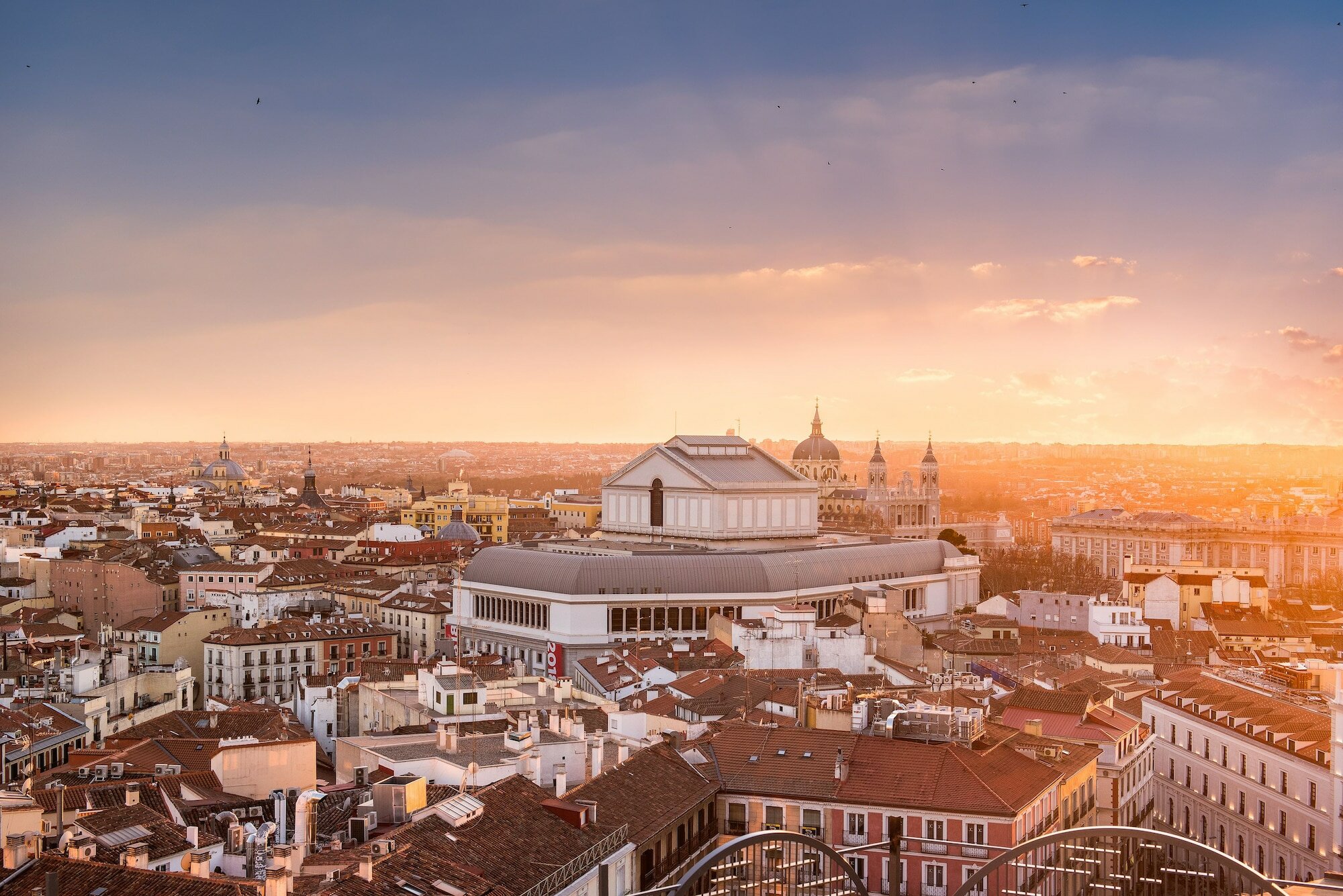 Фото Aloft Madrid Gran VIA