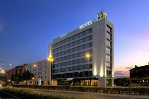 Vincci Frontaura (Comunidad Autónoma de Castilla y León, Valladolid, Callejón Maestranza (Entrada Por Paseo Zorrilla)), hotel