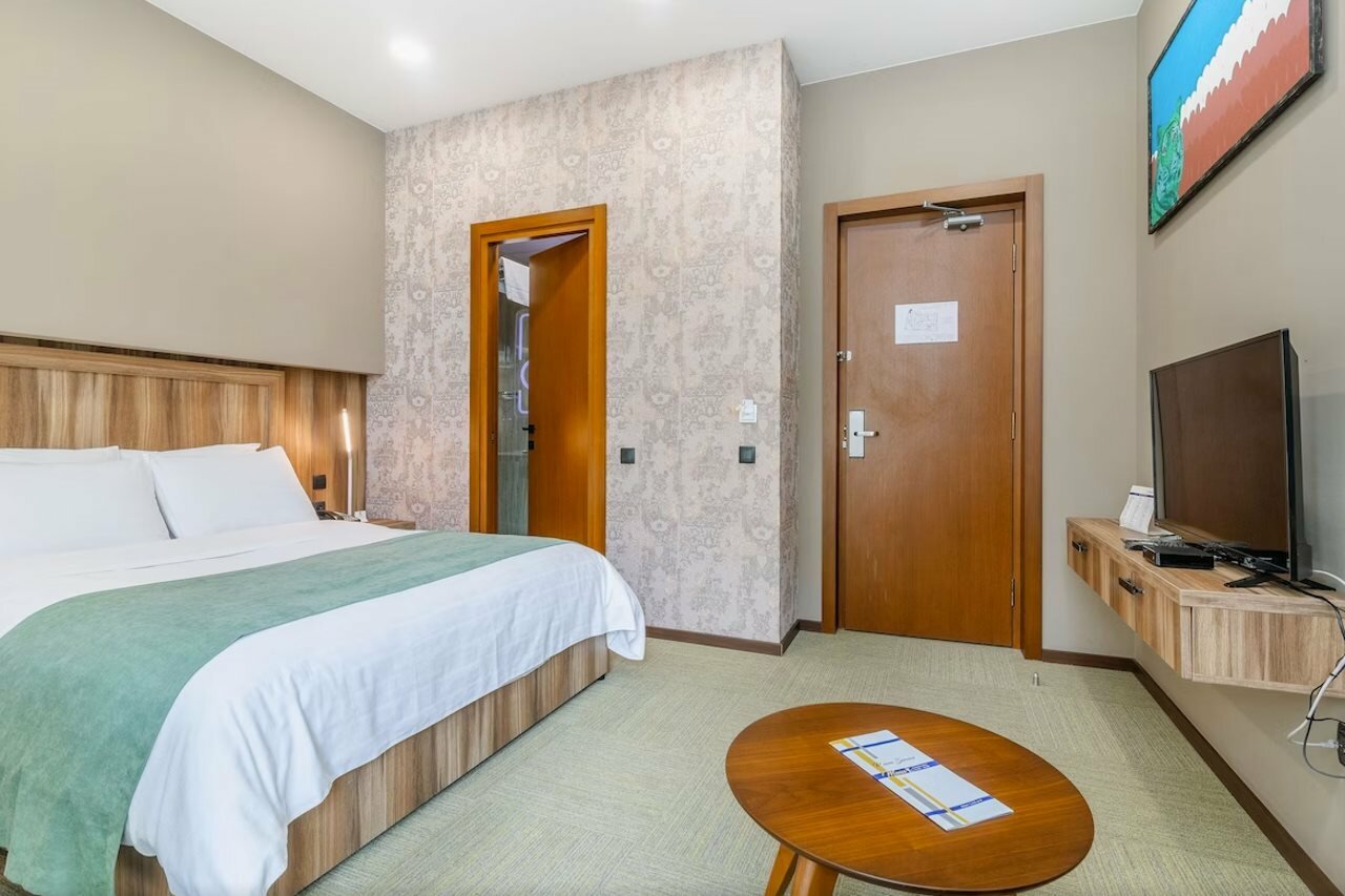 Фото Best Western Tbilisi City Center