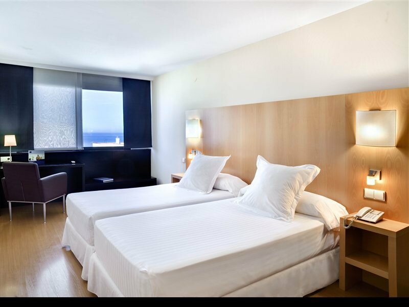 Фото Occidental Cádiz