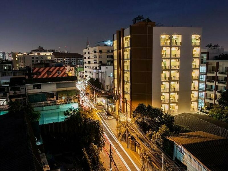 Hotel The Aim Sathorn Hotel, Bangkok, photo