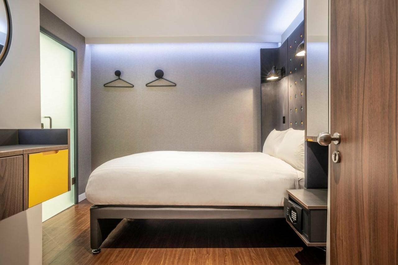 Фото Point A Hotel - Paddington