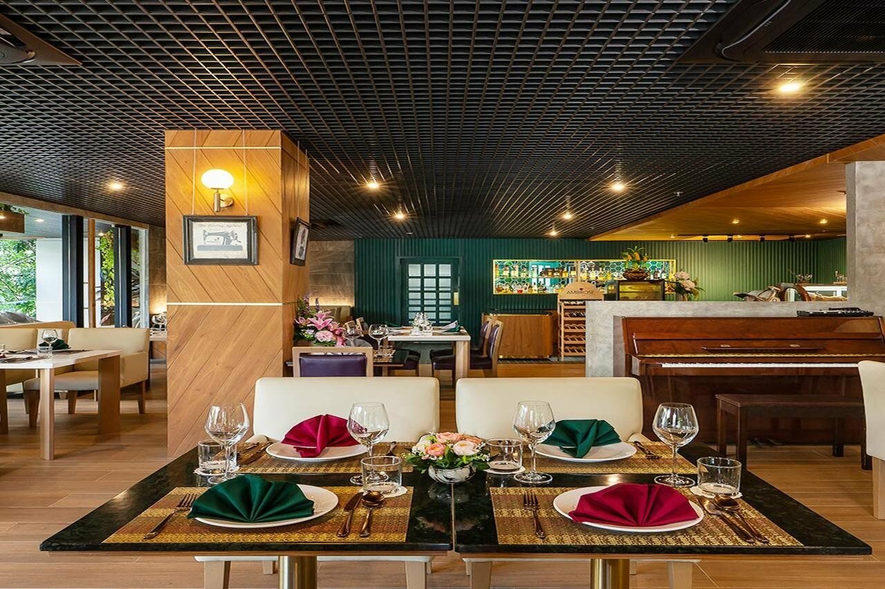 Фото Gardina Asoke Hotel & Residence