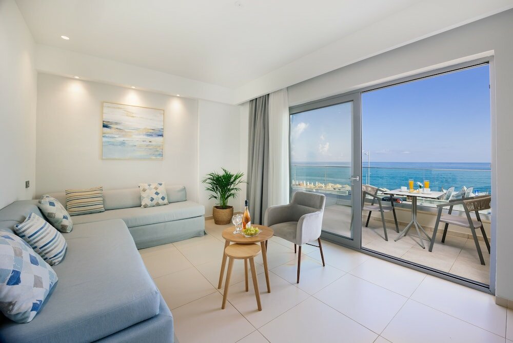 Фото Batis Beach Hotel