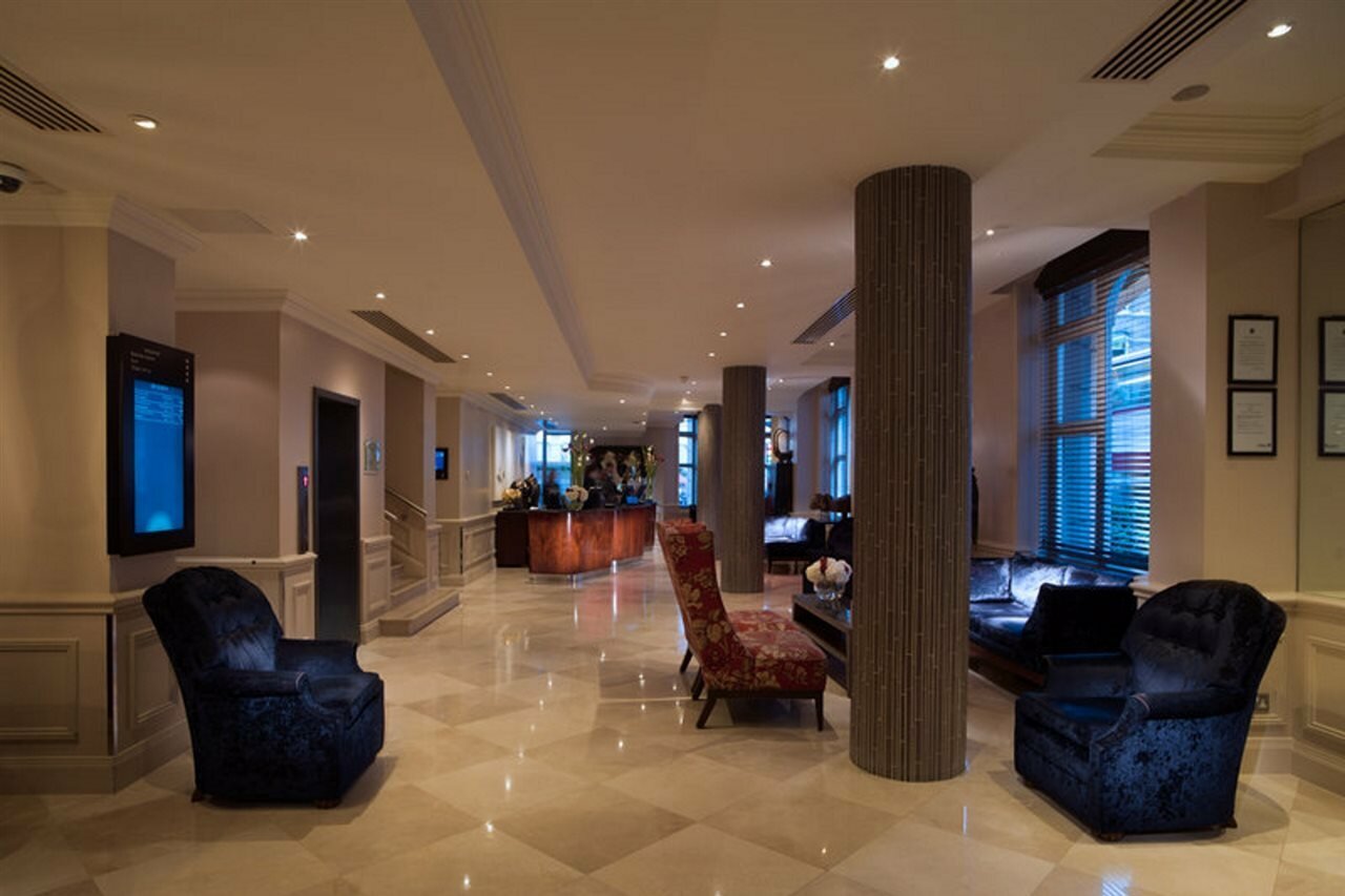 Фото Radisson Blu Hotel, London Tottenham Court Road
