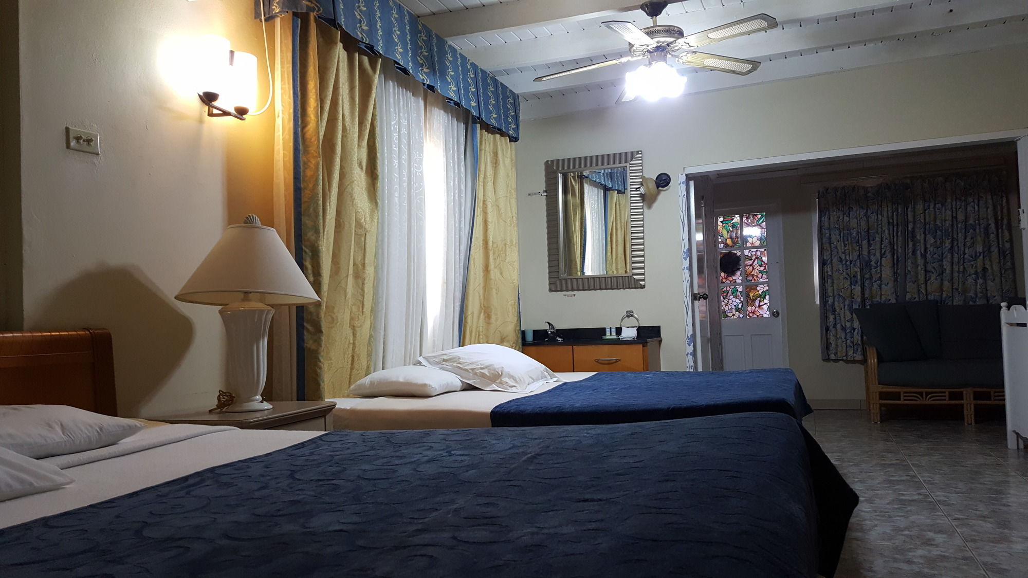 Фото Sleeps 16 Palm Beach - 6br Villa w Private Pool