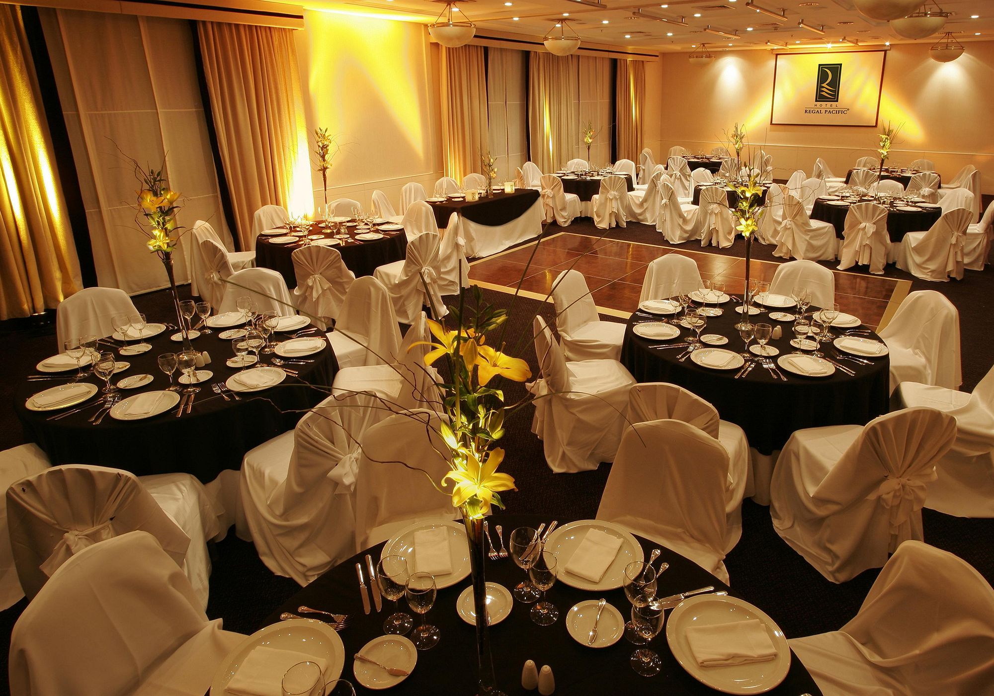 Фото Regal Pacific Buenos Aires