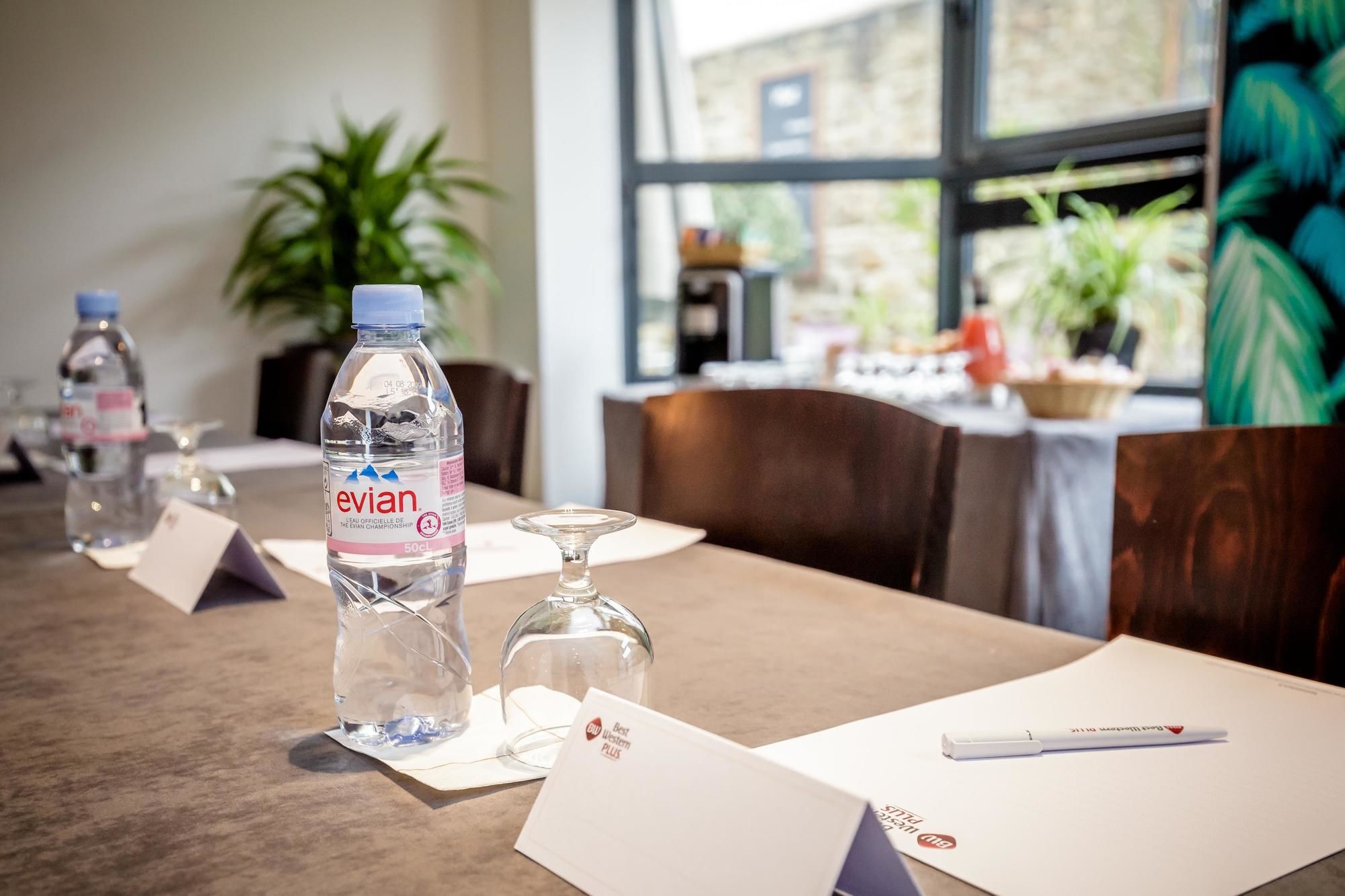 Фото Best Western Plus Vannes Centre-Ville