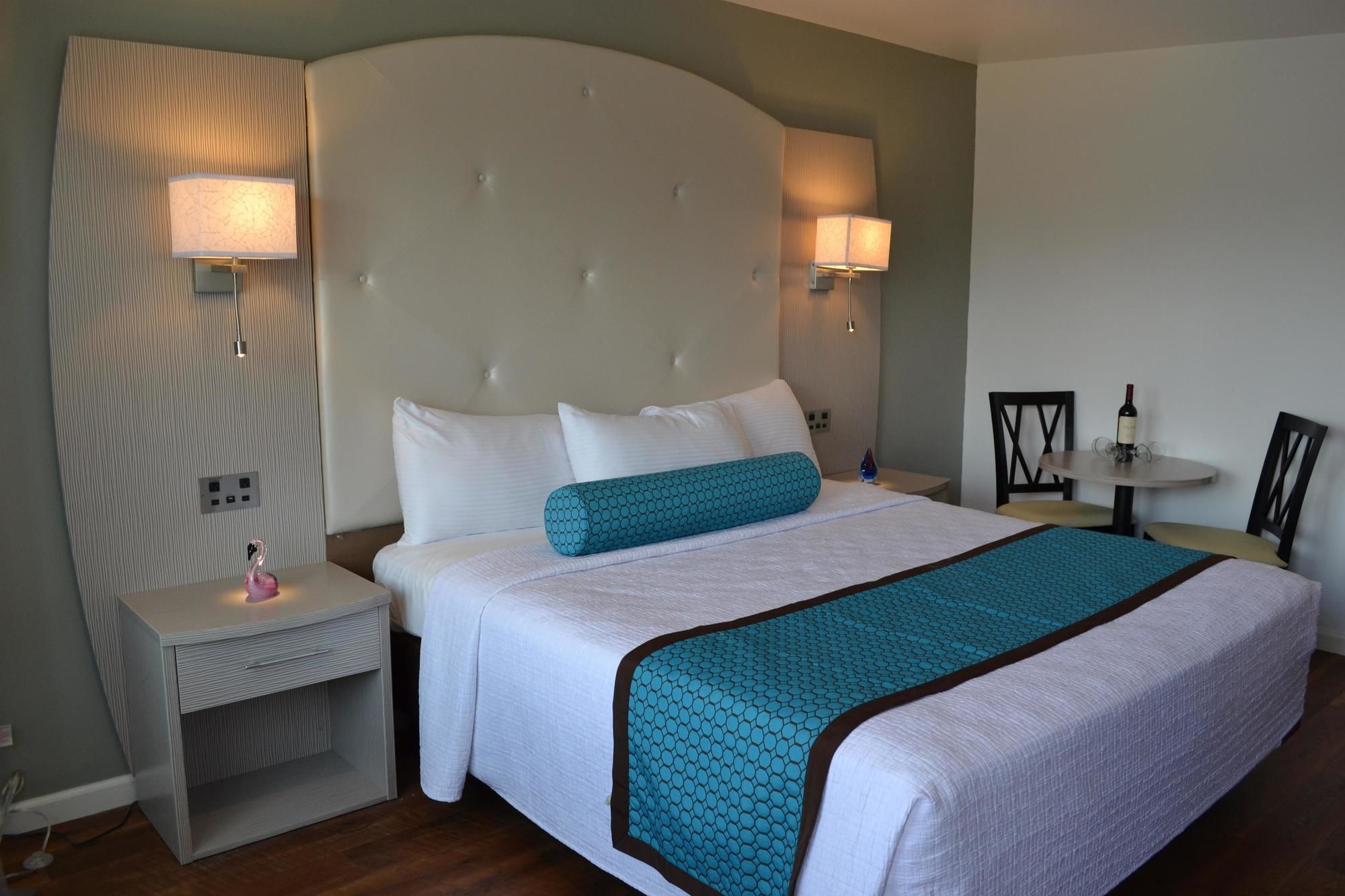 Фото The Freeport Inn and Marina