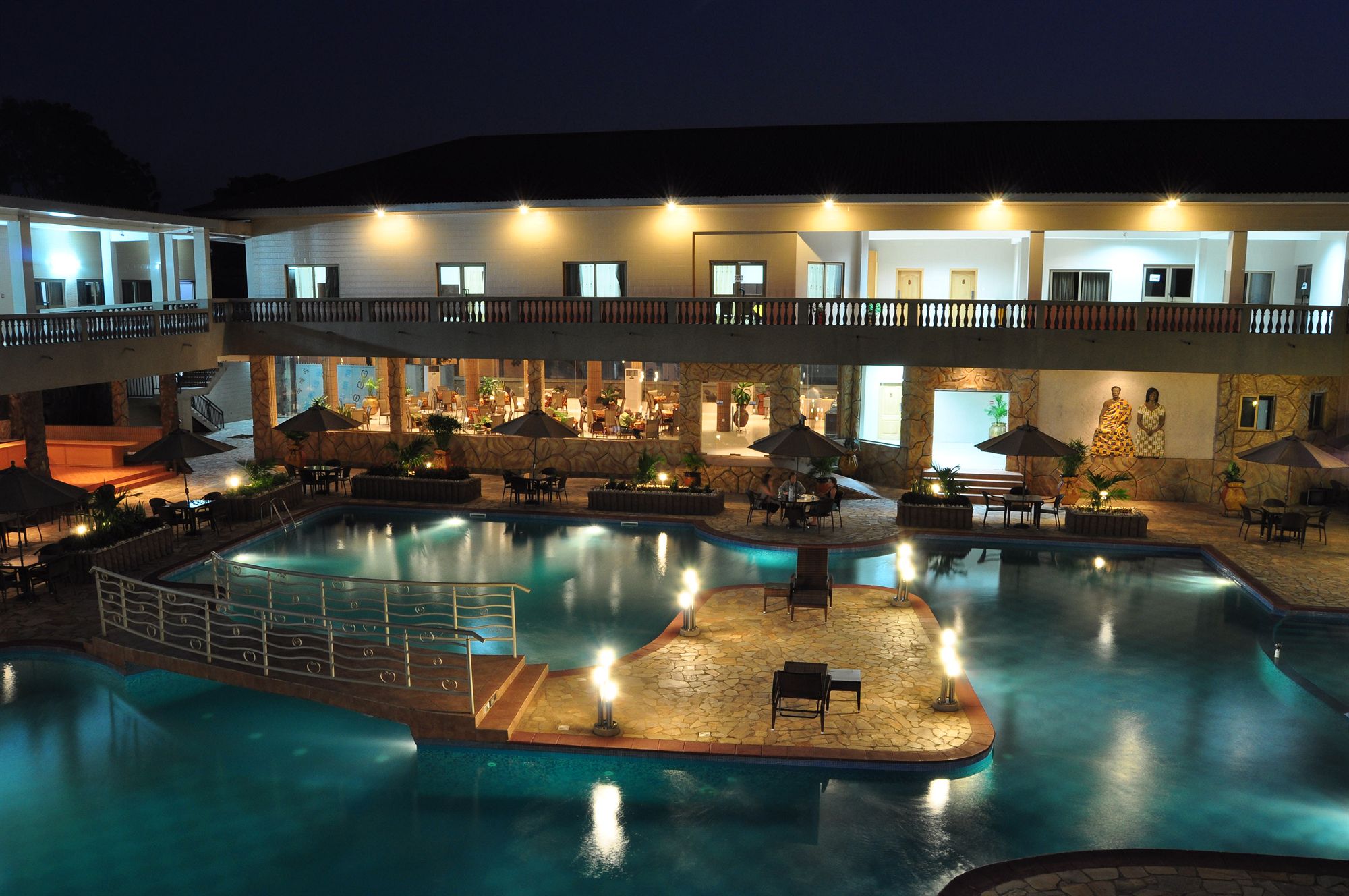 Фото Mensvic Grand Hotel