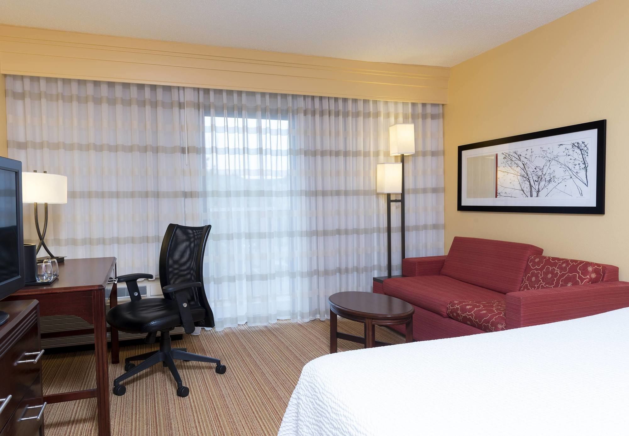 Фото Courtyard Bowling Green Convention Center