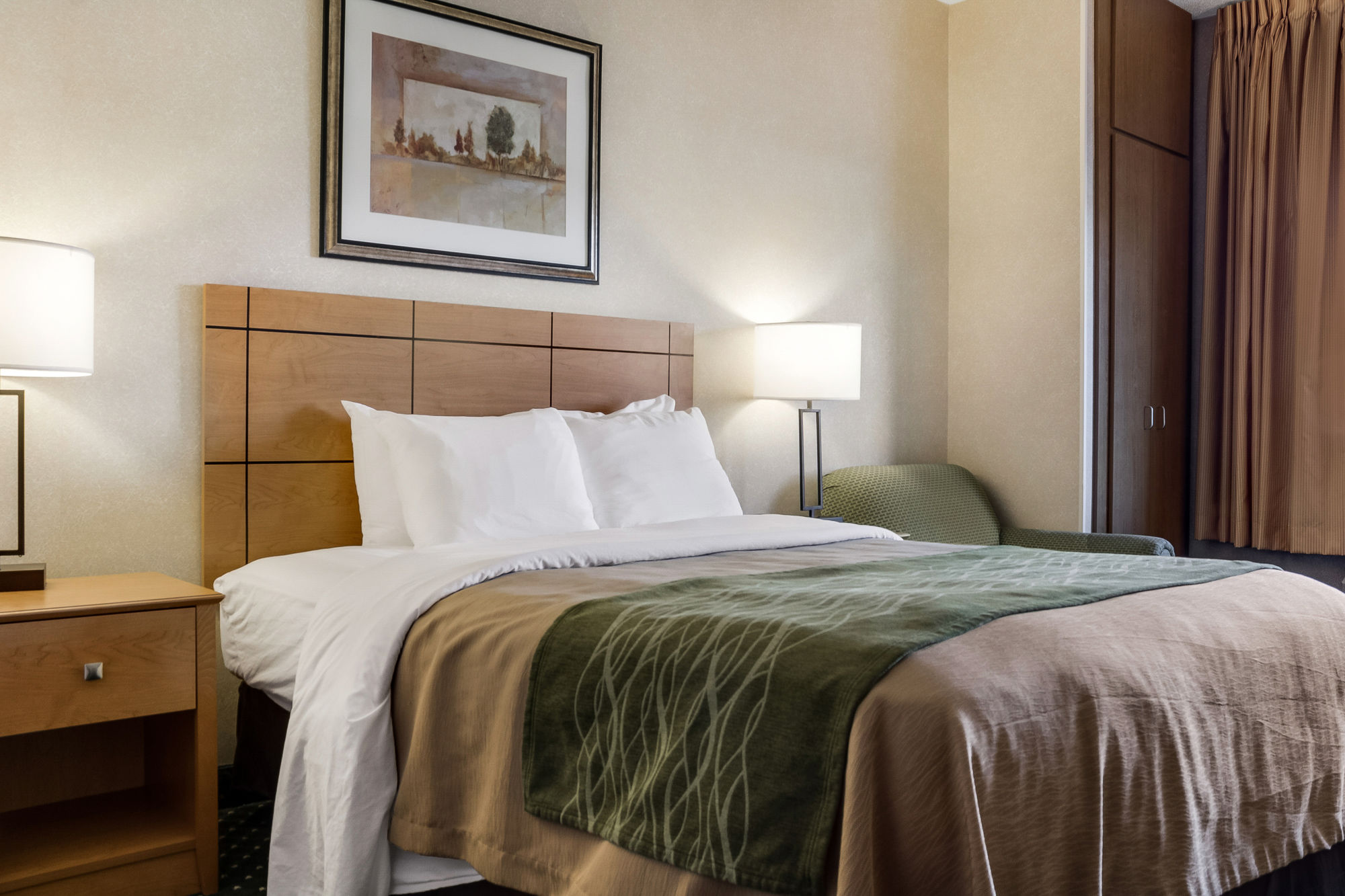 Фото Comfort Inn Jamestown