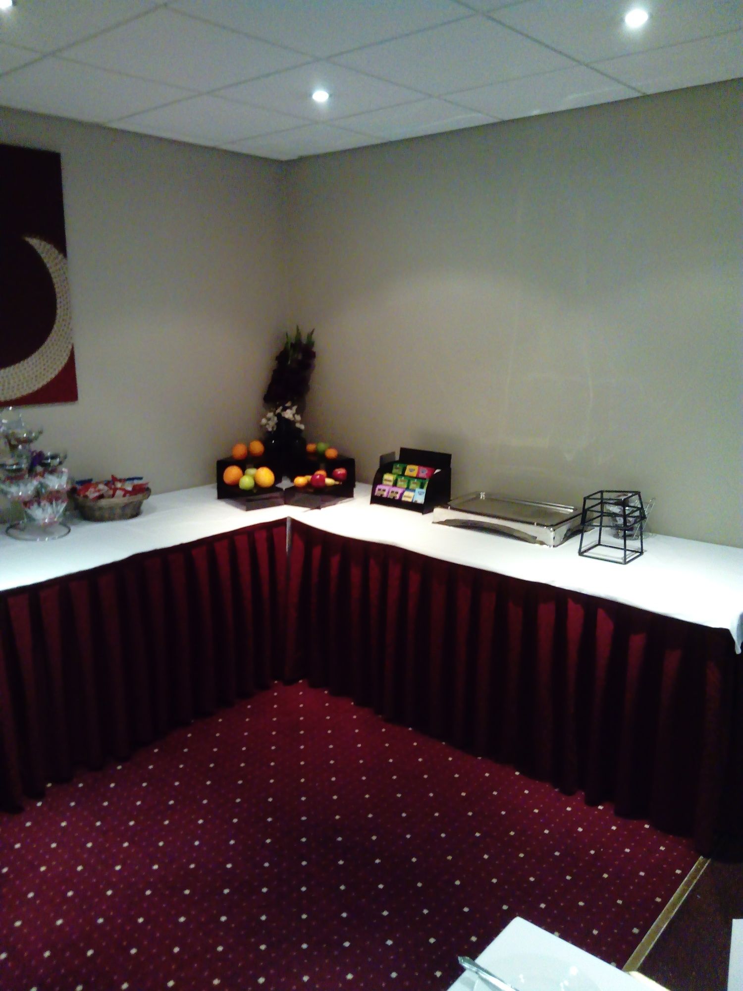 Фото Briar Court Hotel