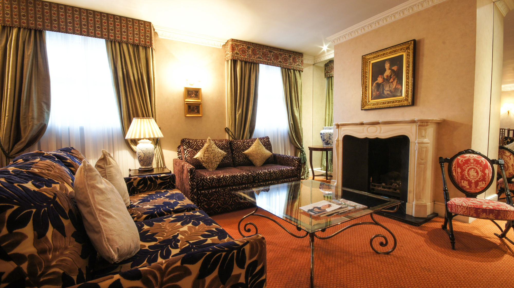 Фото The Leonard Hotel