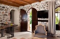 Фото Lava Suites and Lounge