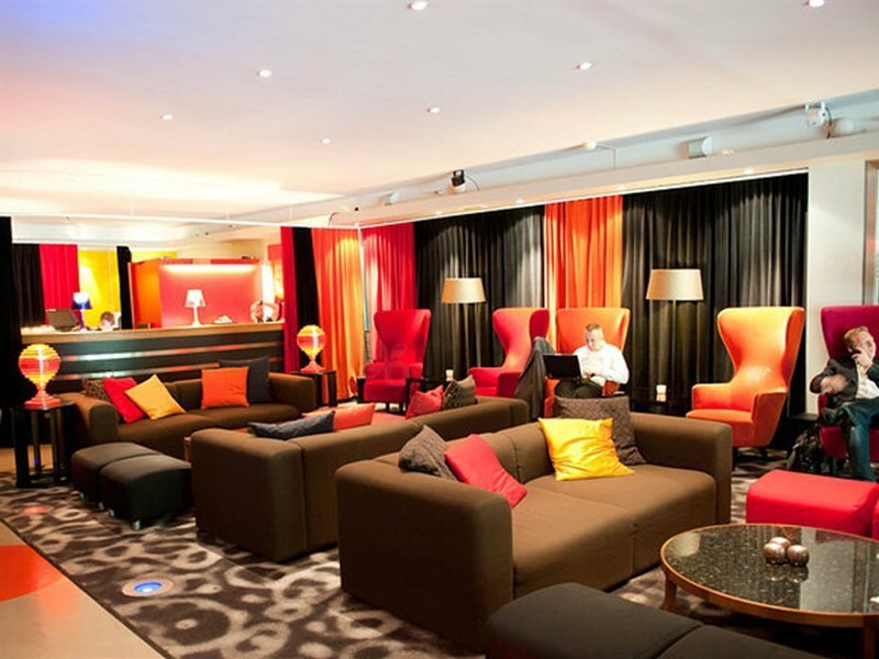 Фото Hotel Rival