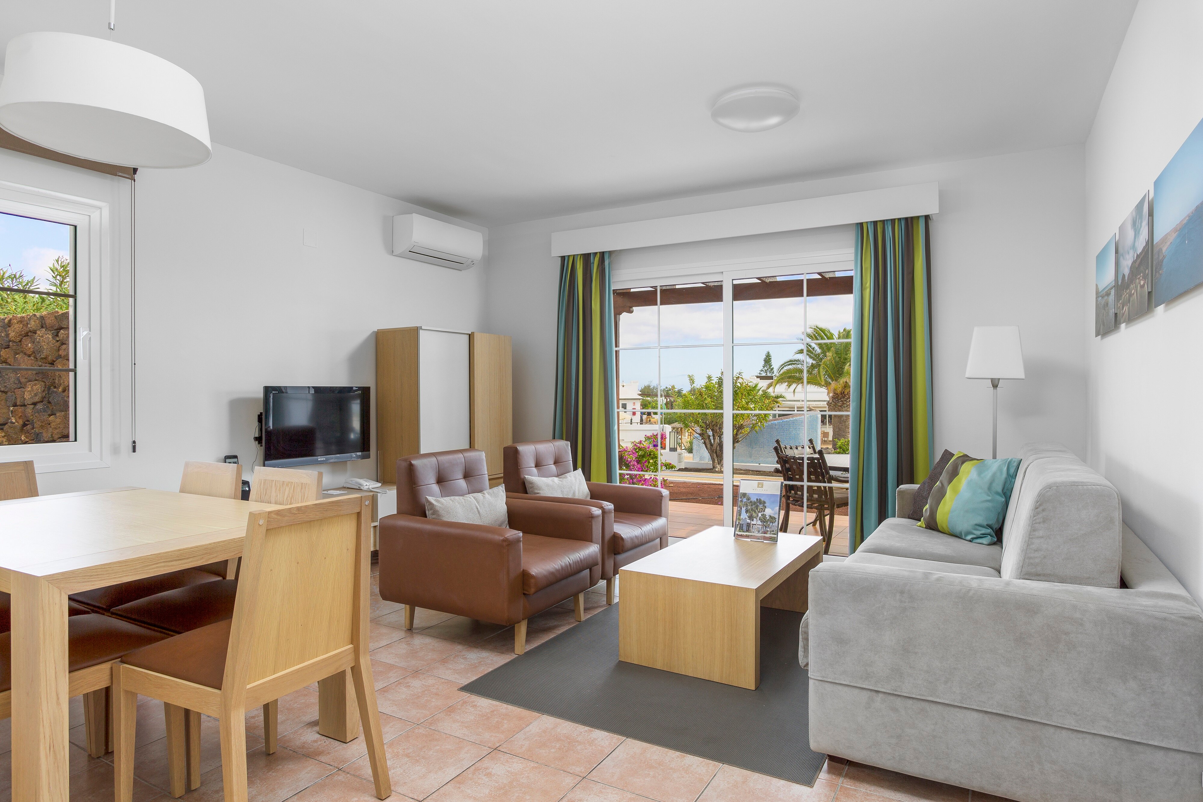 Фото Jardines del Sol