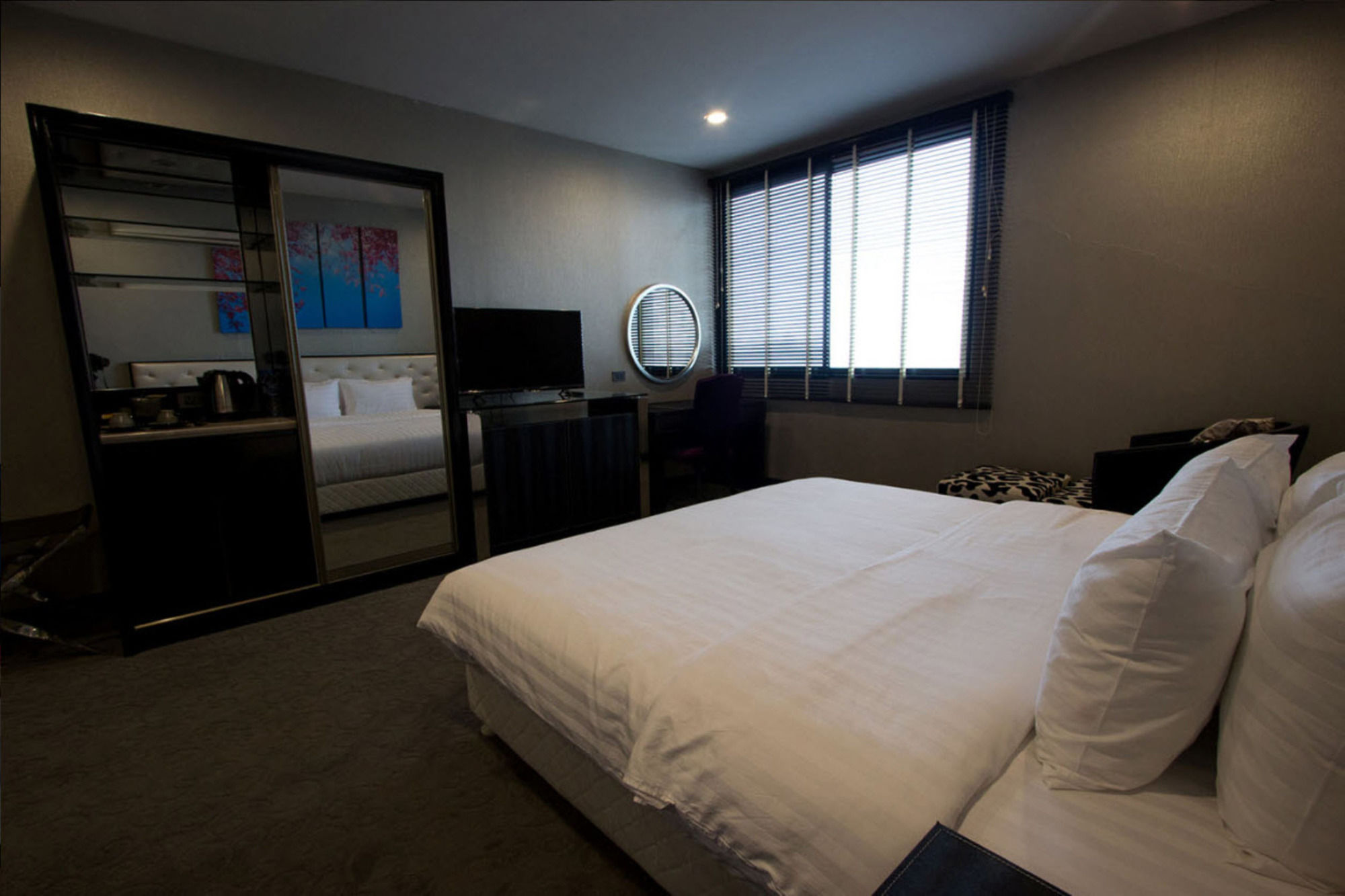 Фото Sakura Sky Residence