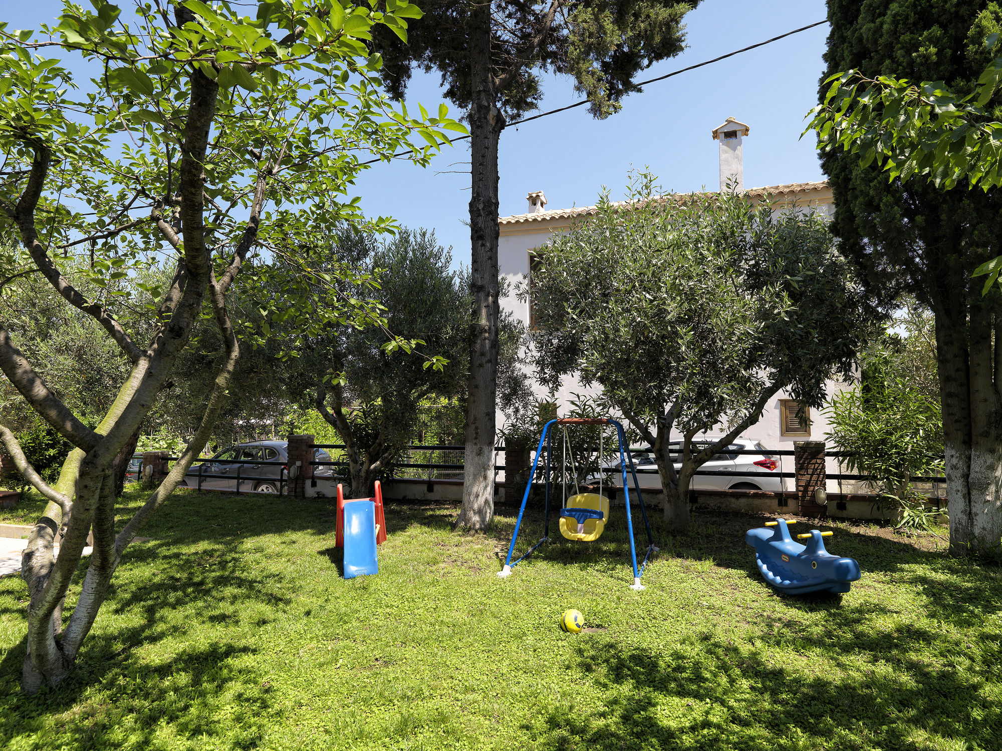 Фото Elia Apartments