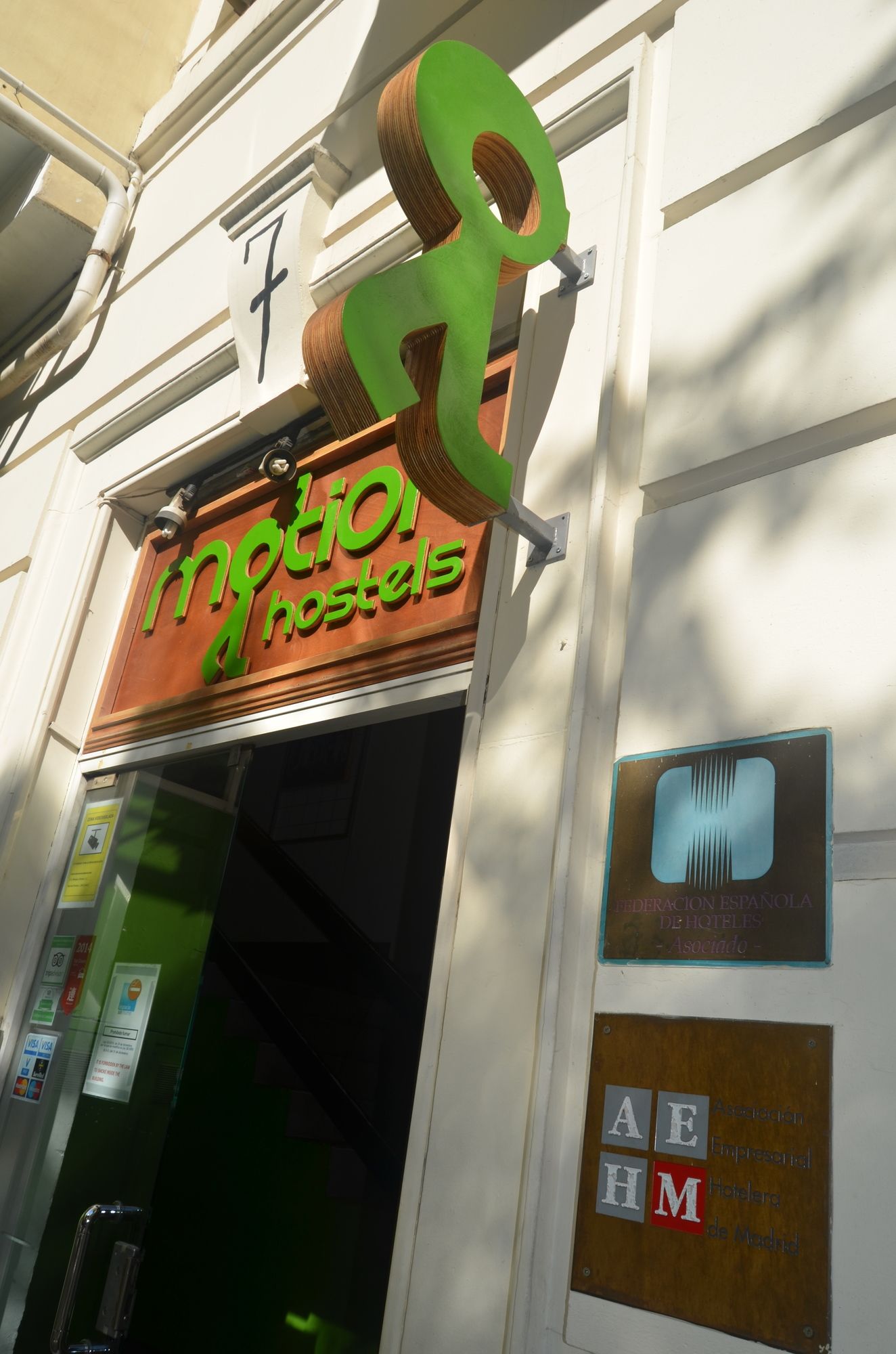 Фото Motion Hostel Gran Vía